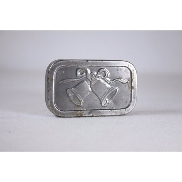 Vintage wedding bells metal tin. small metal storage tin for diy diorama, travel - Picture 2 of 10